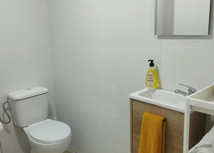 Apartment Con Jardin Y 3